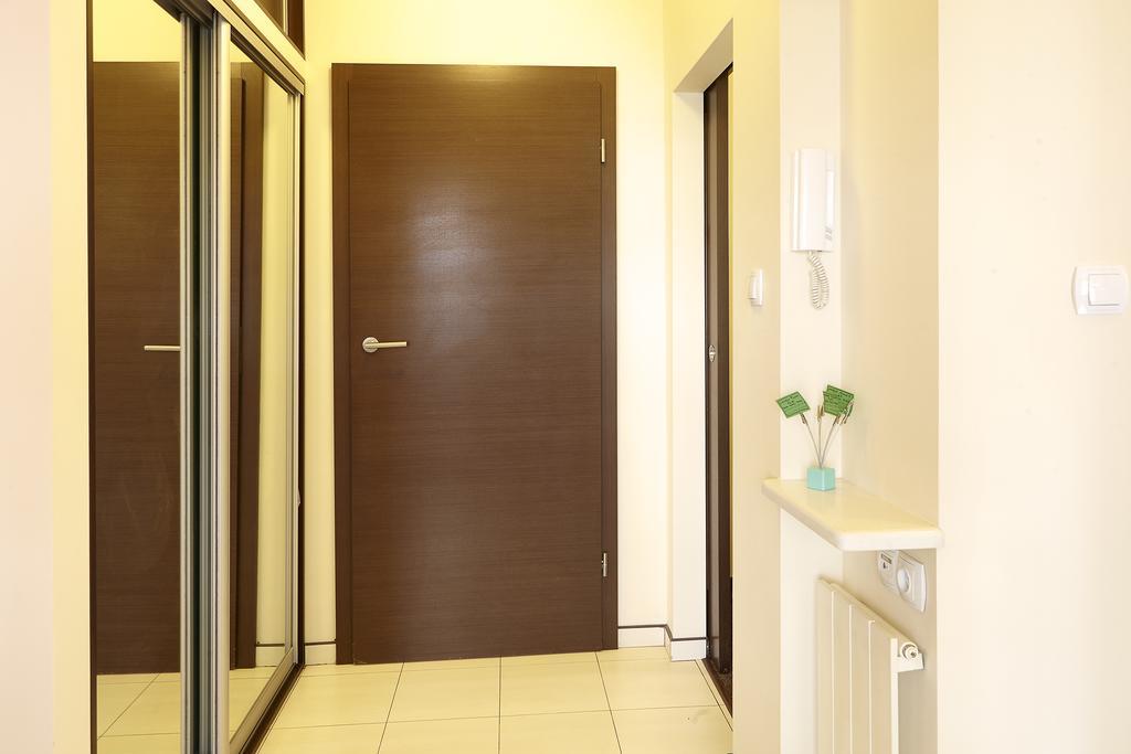Lovely Funky Flat Near Royal Park Warszawa Exteriör bild