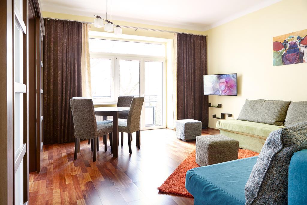 Lovely Funky Flat Near Royal Park Warszawa Exteriör bild
